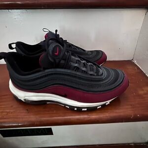 Nike Black and Red Athletic Shoes